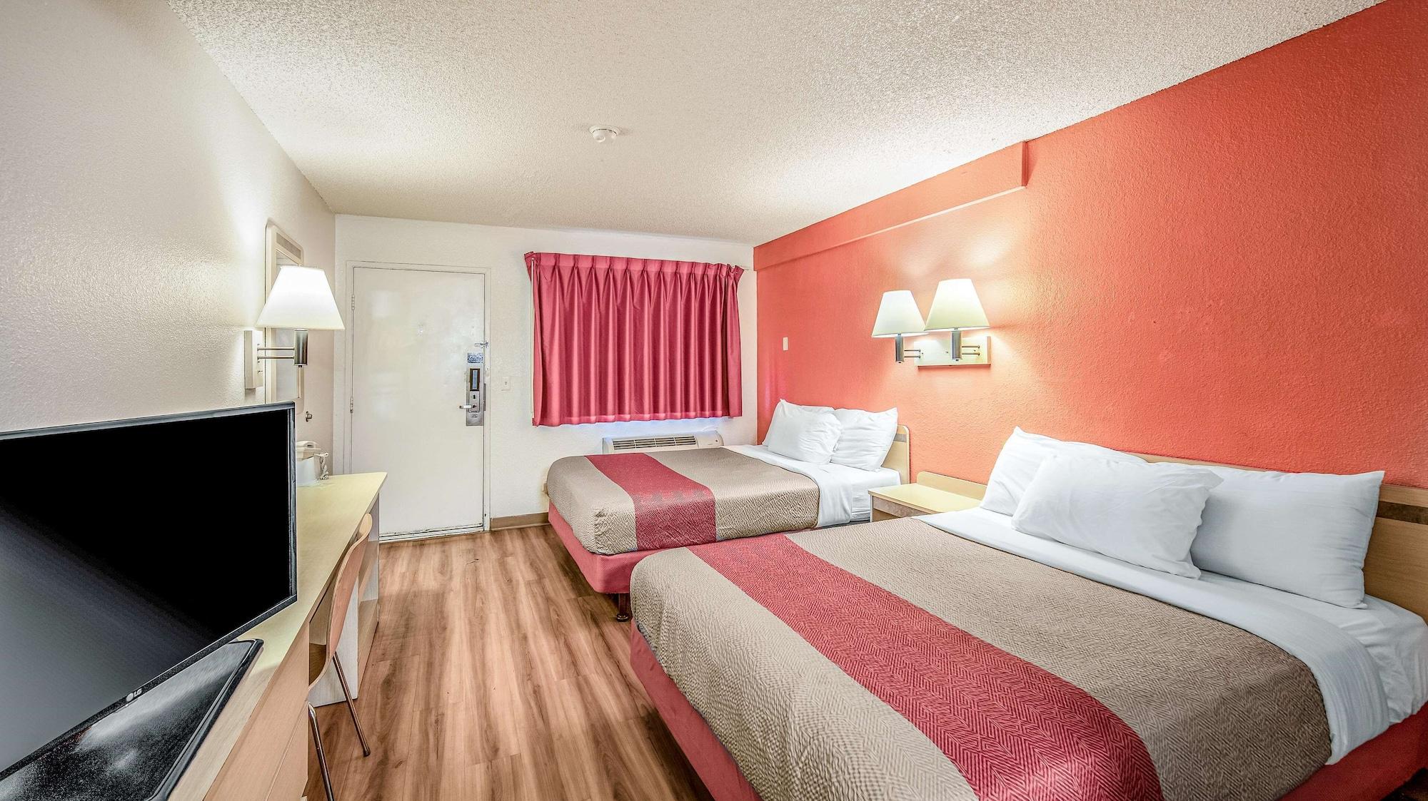 6-eureka, Ca Redwood Coast Hotel 2*