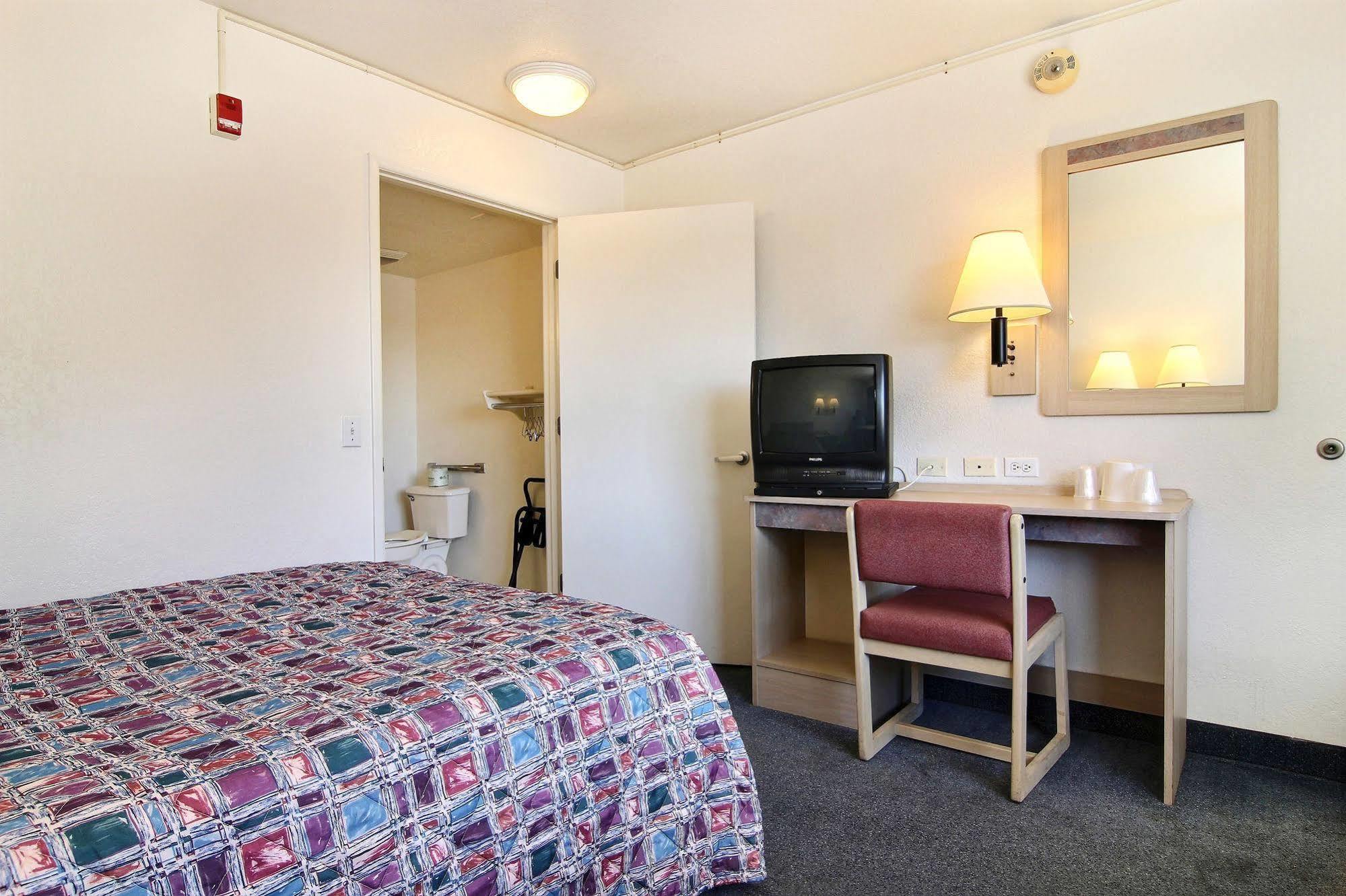 Hotel 6-eureka, Ca Redwood Coast Eureka
